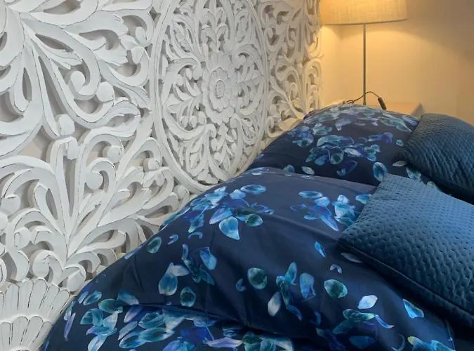 Lyon City Home'S Bed & Breakfast